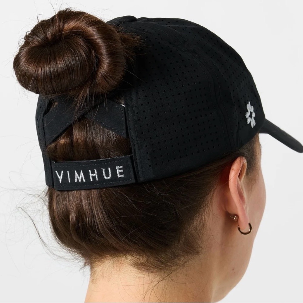 Vimhue X-Boyfriend poly/microfiber hat, x strap for ponytail, used - Picture 7 of 7